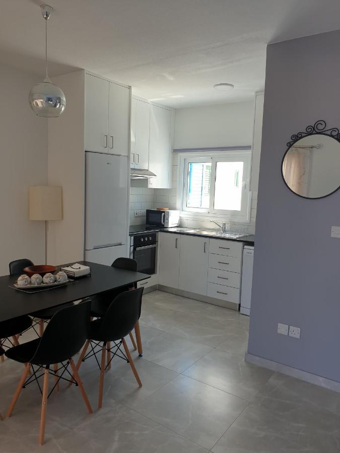 Ikaria Village Maisonette 12 Paphos Exteriör bild